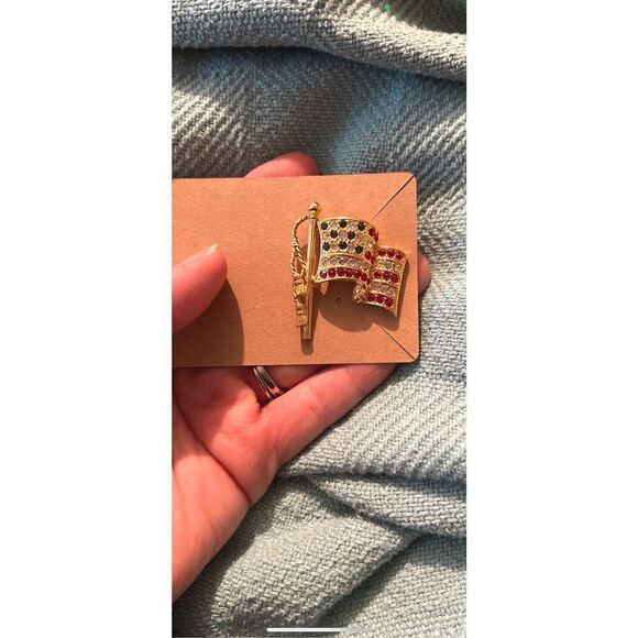 Napier Jewelry | Napier America Flag Pin | Color: Red Silver - Picture 8 of 9